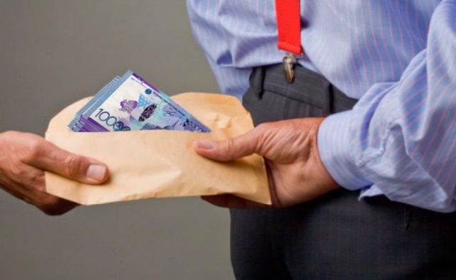 Гендиректор Астана-Зеленстрой признан виновным в получении 9 млн тенге взятки