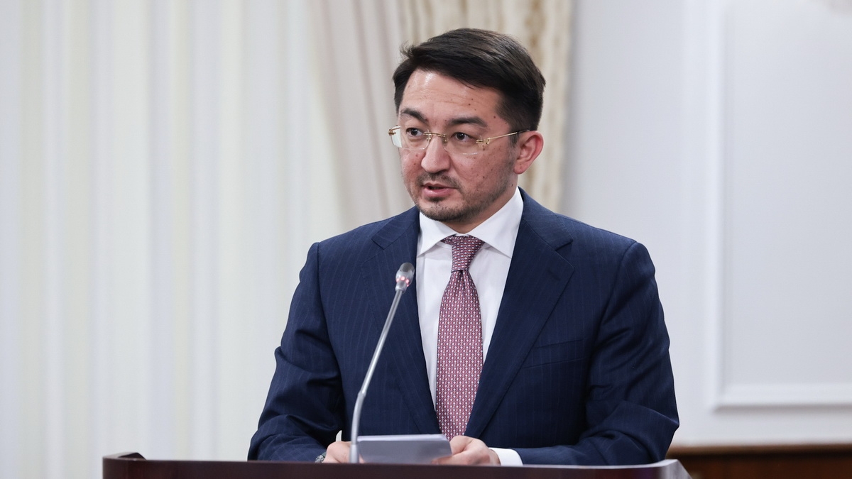 Жаслан Мадиев назначен министром ИИ и цифрового развития