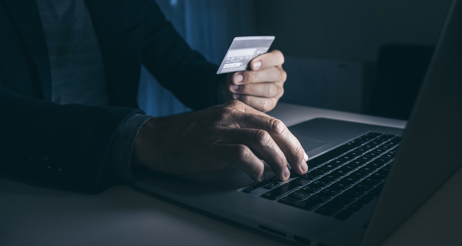 В Жамбылской области разоблачили интернет-мошенников