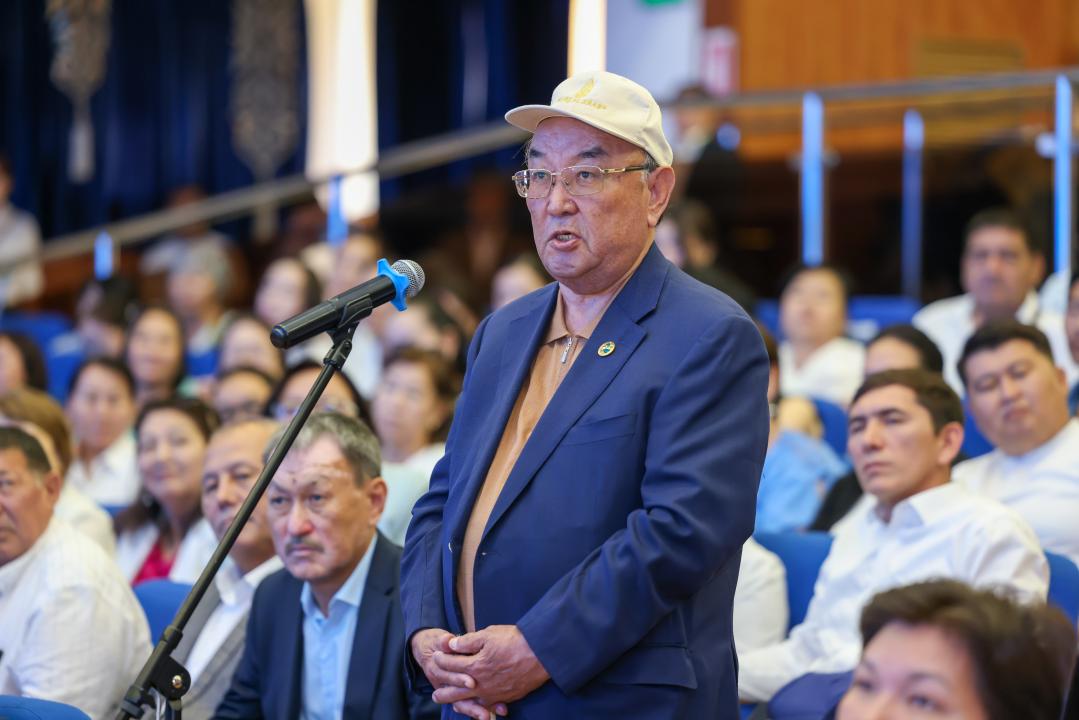 Балаева встретилась с жителями Шымкента