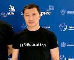 Как связан Олжас Сакенов с Саясат Нурбеком?