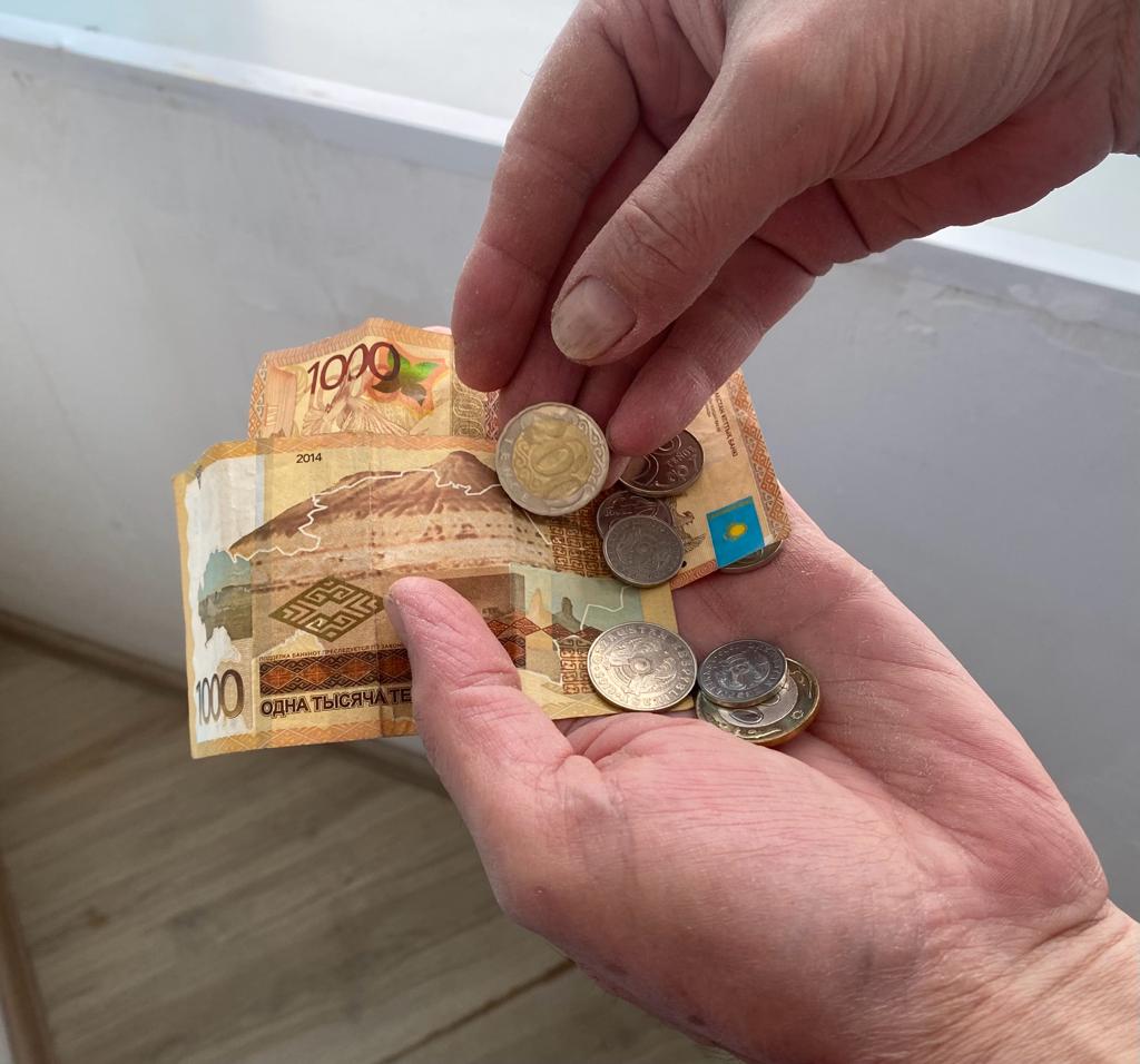 Бедность в Казахстане: есть ли выход из экономического кризиса?