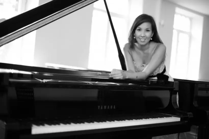 Казахстанка вошла в Канны с киносаундтреком